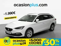 Usado Seat Leon Style 110 CV (80 kW) 2022 Blanco Familiar
