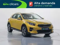 Usado Kia XCeed 160 CV (117 kW) 2022 Amarillo SUV
