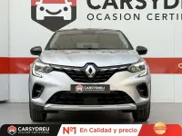 Usado Renault Captur Zen 140 CV (102 kW) 2022 Gris / plata SUV