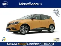 Usado Renault Scénic Zen 140 CV (102 kW) 2018 Amarillo Monovolumen