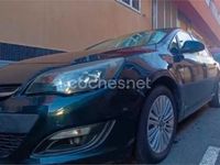 Usado Opel Astra Selective 110 HP (80 kW) 2013 Azul Sedan