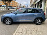 Usado Kia Niro 141 CV (103 kW) 2021 Azul SUV