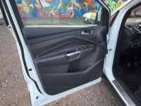 Usado Ford Kuga Titanium 150 CV (110 kW) 2016 Blanco SUV