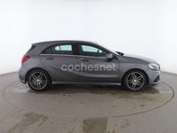 Usado Mercedes A180 AMG line 109 HP (80 kW) 2017 Cinzento Sedan