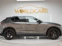 Usado Alfa Romeo Stelvio Veloce 211 CV (155 kW) 2023 Gris SUV