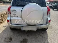Usado Toyota RAV4 Luna 152 CV (111 kW) 2008 Gris / plata SUV