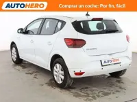 Begagnad Dacia Sandero Expression 91 HK (66 kW) 2024 Vit Halvkombi