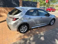 Usado Toyota Corolla Active 122 CV (89 kW) 2022 Gris / plata Berlina