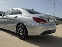 Usado Mercedes CLA180 Urban 122 CV (89 kW) 2013 Gris / plata Coupe