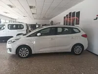 Usado Kia Carens 115 CV (84 kW) 2013 Blanco Monovolumen