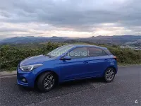 Usado Hyundai i20 100 CV (73 kW) 2018 Azul Berlina