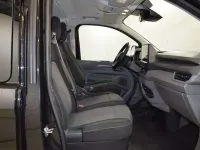 Käytetty VW Caravelle 150 HP (110 kW) 2025 Musta Van