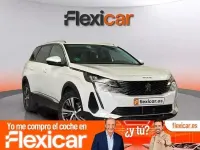 Usado Peugeot 5008 Allure 130 CV (95 kW) 2021 Blanco SUV