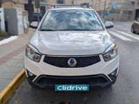 Usado Ssangyong (KGM) Korando Limited 175 CV (128 kW) 2015 Blanco SUV