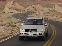 Usado Mercedes ML320 224 CV (164 kW) 2009 Negro SUV
