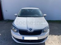 Usado Skoda Fabia Active 75 CV (55 kW) 2016 Blanco Familiar