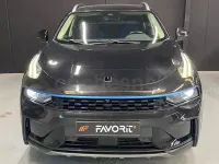 Usado Lynk & Co 01 261 CV (191 kW) 2022 Negro SUV