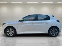 Usado Peugeot 208 Active 100 CV (73 kW) 2020 Blanco Utilitario
