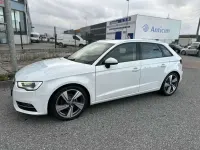 Usado Audi A3 Sportback Ambition 150 CV (110 kW) 2013 Blanco Utilitario