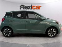 Usado Hyundai i10 67 CV (49 kW) 2023 Verde Utilitario