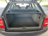 Usado Audi A4 116 CV (85 kW) 2000 Azul Familiar