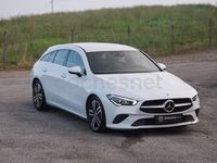 Usado Mercedes CLA200 Shooting Brake 150 CV (110 kW) 2021 Blanco Familiar
