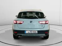 Usado Seat Leon 4Drive 150 CV (110 kW) 2017 Blanco Familiar
