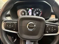 Usado Volvo XC40 Momentum 162 CV (119 kW) 2019 Negro SUV