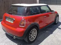 Usado Mini Cooper D 110 CV (80 kW) 2008 Rojo Utilitario
