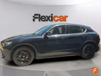 Usado Alfa Romeo Stelvio Executive 180 CV (132 kW) 2018 Negro SUV
