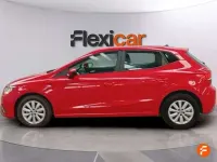 Usado Seat Ibiza Reference 95 CV (69 kW) 2019 Rojo Utilitario