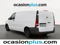 Usado Mercedes Vito 102 CV (75 kW) 2021 Negro Van