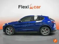 Usado Alfa Romeo Stelvio Sprint 200 CV (147 kW) 2022 Azul SUV