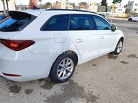 Usado Seat Leon XCELLENCE 130 CV (95 kW) 2022 Blanco Familiar