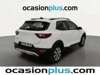 Usado Kia Stonic 100 CV (73 kW) 2025 Blanco SUV