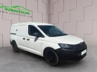 Begagnad VW Caddy 102 HK (75 kW) 2021 Vit Minibuss