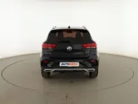 Usado MG ZS Comfort 106 CV (77 kW) 2022 Negro SUV