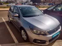 Usado Peugeot 308 Active 131 CV (96 kW) 2017 Gris Utilitario