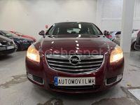 Usado Opel Insignia Selective 130 CV (95 kW) 2013 Granate Berlina