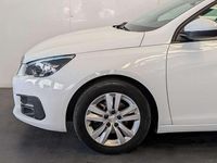 Usado Peugeot 308 SW Active 131 CV (96 kW) 2021 Blanco Familiar