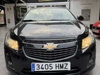 Usado Chevrolet Cruze LS 163 CV (119 kW) 2012 Negro Utilitario