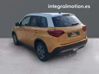 Usado Suzuki Vitara 116 CV (85 kW) 2022 Naranja SUV