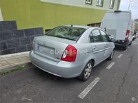 Usado Hyundai Accent GLS 112 CV (82 kW) 2006 Gris / plata Berlina