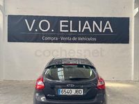 Usado Ford Focus Trend 115 CV (84 kW) 2015 Azul Berlina