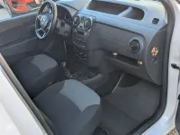 Usado Dacia Dokker Essentiel 109 CV (80 kW) 2021 Blanco Monovolumen