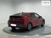 Usado Hyundai Ioniq 141 CV (103 kW) 2021 Rojo Utilitario