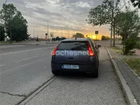 Usado Citroën C4 110 CV (80 kW) 2006 Azul Berlina