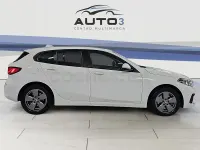 Usado BMW 116 116 CV (85 kW) 2022 Blanco Utilitario