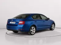 Usado Skoda Octavia 116 CV (85 kW) 2019 Azul Utilitario