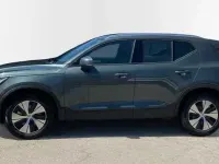 Nuevo Volvo XC40 Core 2025 Verde SUV